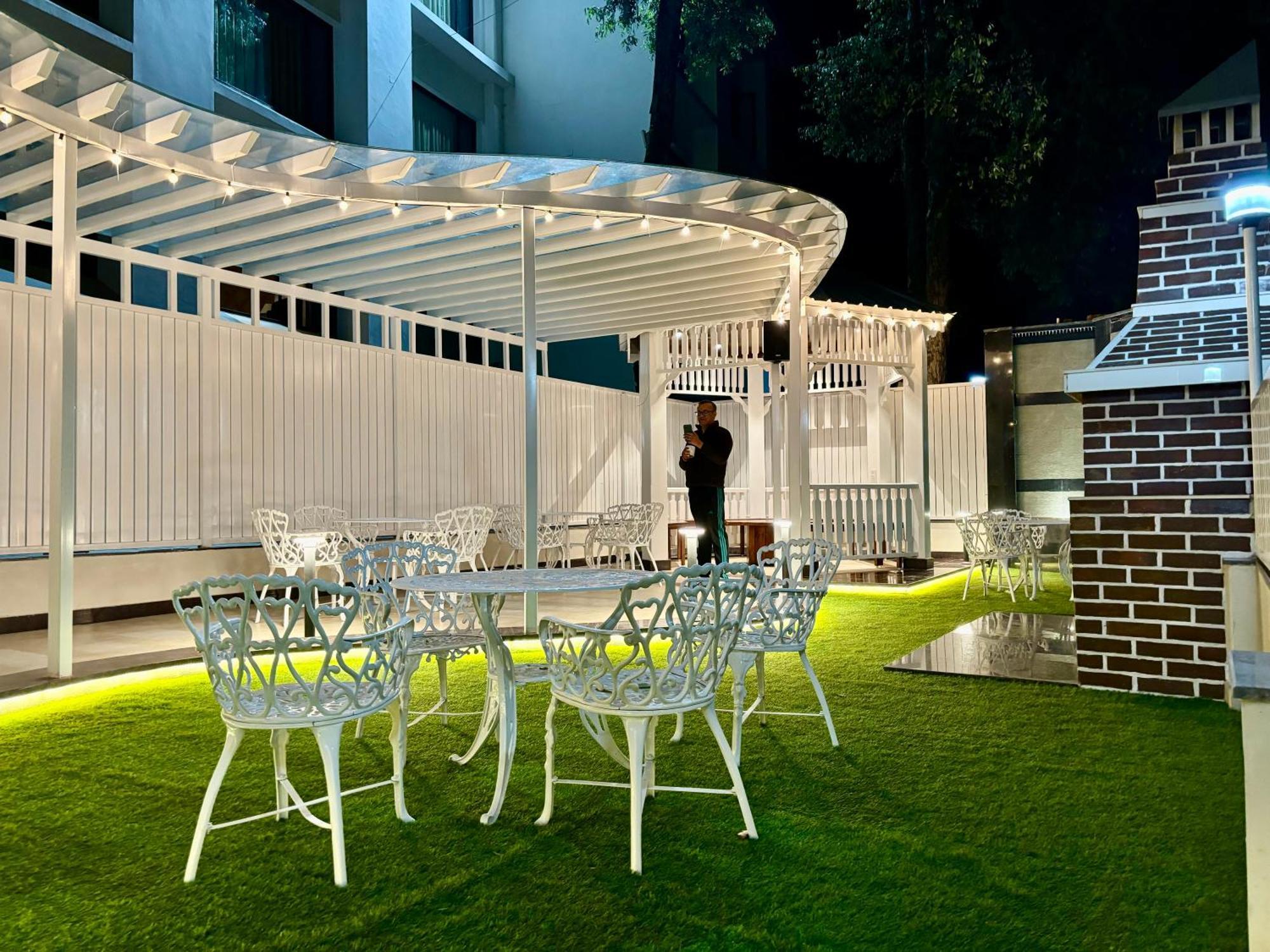 Indraprastha Resort Dalhousie Exterior foto